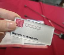 卡迪夫大学学生大使徽章